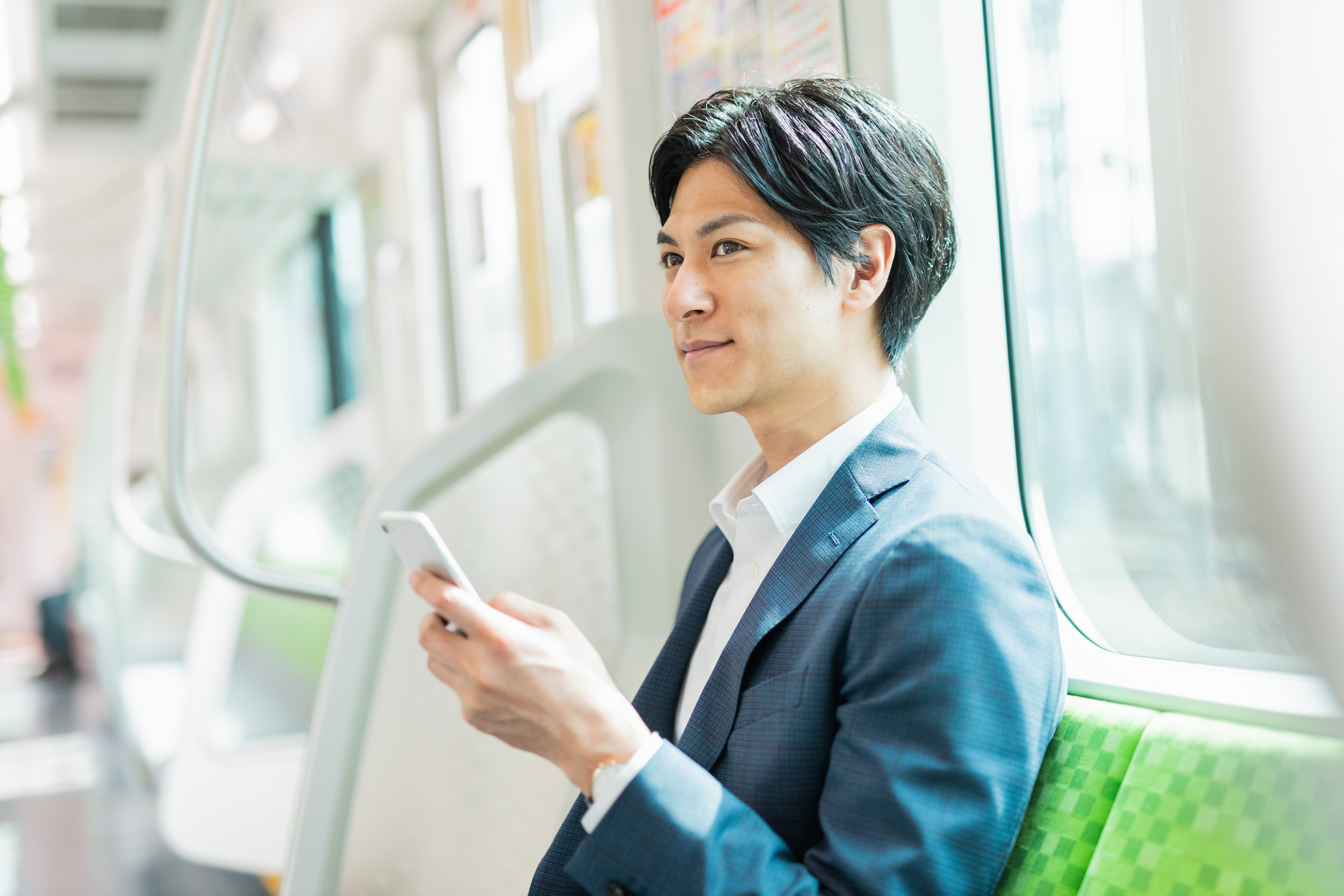 電車の中をライティング環境にすることでブログ執筆が捗る